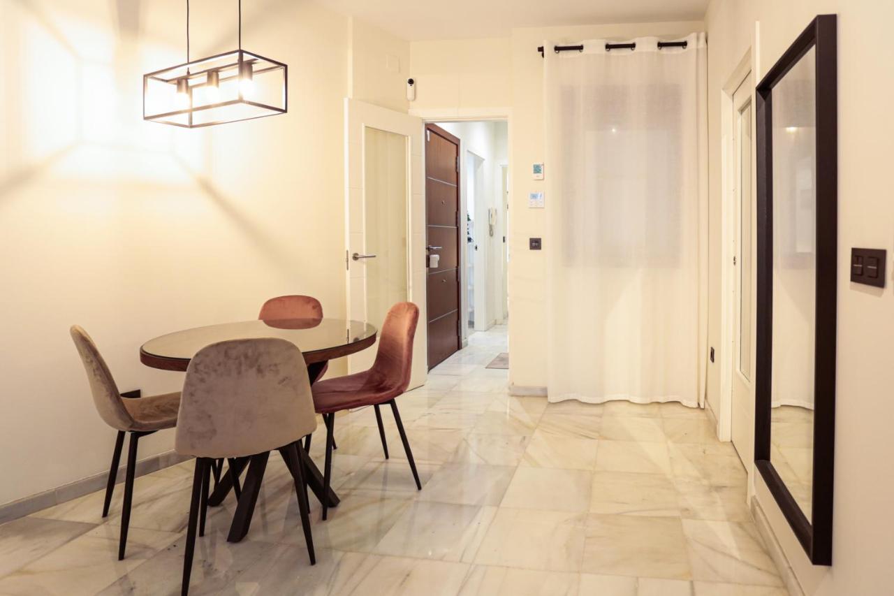 Monkeys Apartments Cervantes Севілья Екстер'єр фото